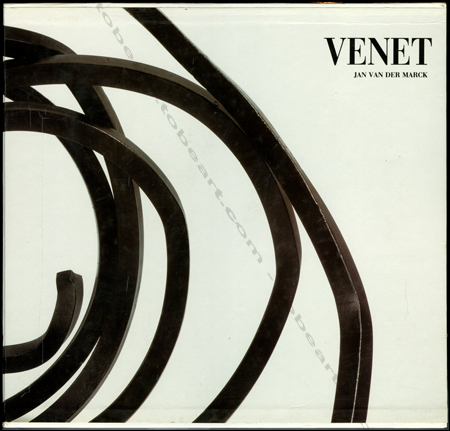Bernar Venet. Paris, Editions de la Diffrence, 1988.