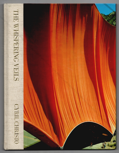 The whispering veils. Poems on CHRISTO's Art by Cyril Christo. New York, Hugh Lauter Levin Associates, 1988.